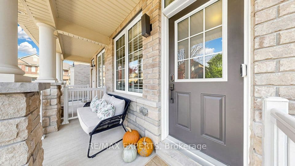 1456 Haws Crescent, Milton, ON L9T 8V2 – photo 2