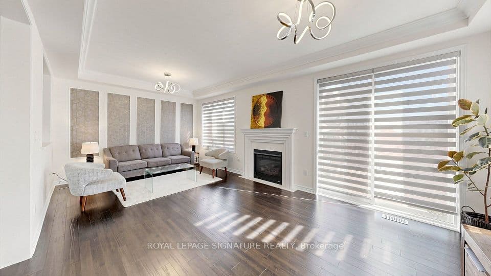 426 Clarkson Gate, Milton, ON L9E 0B7 – photo 3